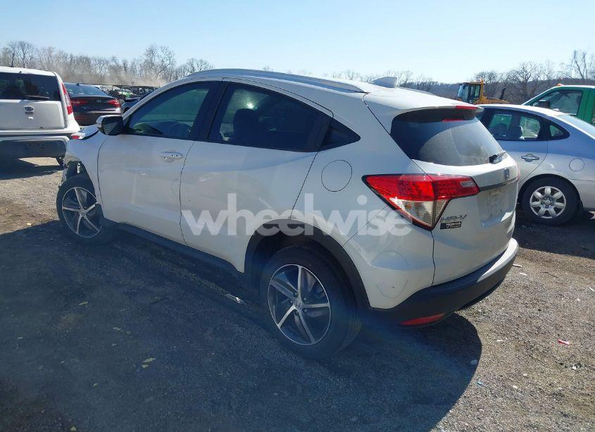Photo 3 of 2021 Honda Hr-v AWD EX (VIN 3CZRU6H56MM704845)