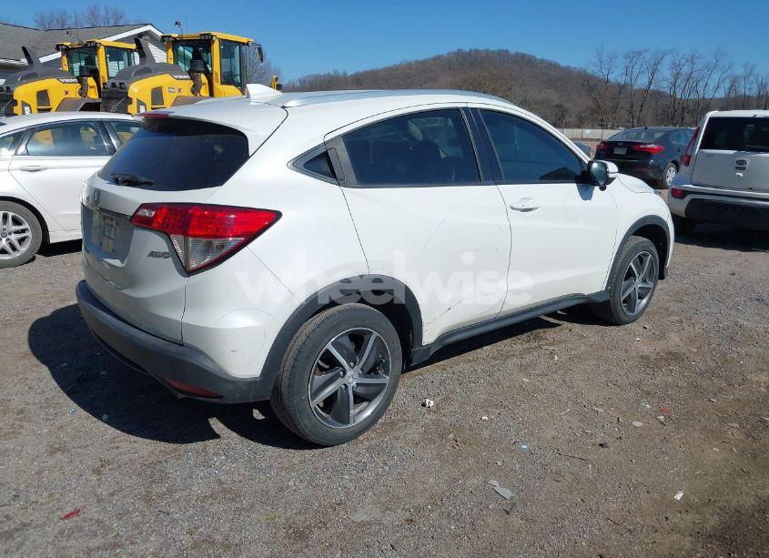 Photo 4 of 2021 Honda Hr-v AWD EX (VIN 3CZRU6H56MM704845)