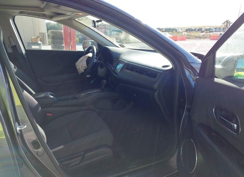 Photo 5 of 2021 Honda Hr-v AWD EX (VIN 3CZRU6H56MM719118)