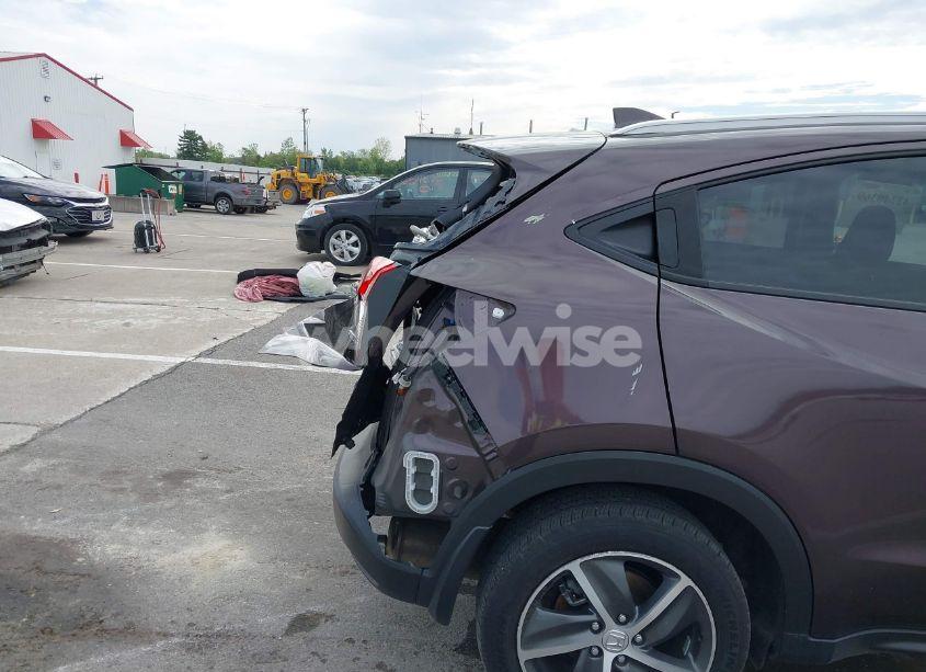 Photo 18 of 2022 Honda Hr-v AWD EX (VIN 3CZRU6H56NM718309)