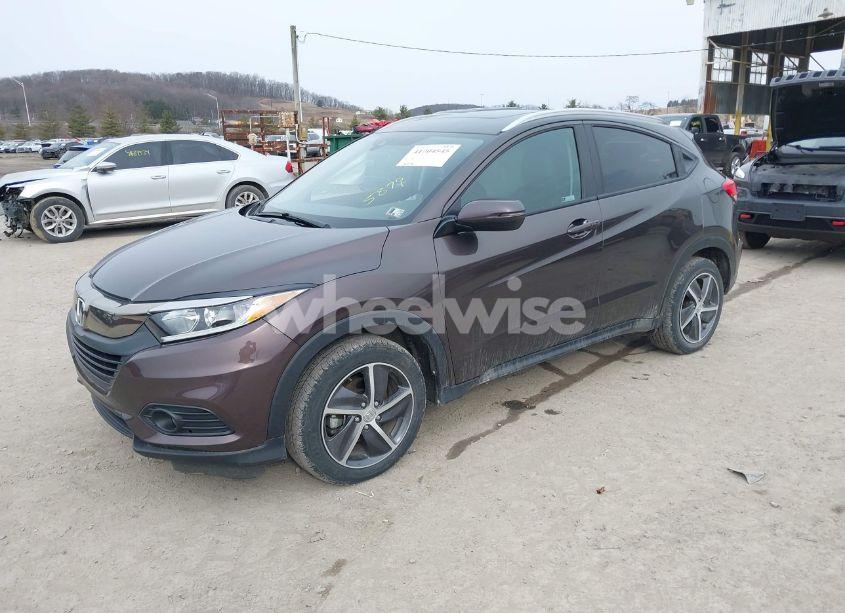 Photo 2 of 2022 Honda Hr-v AWD EX (VIN 3CZRU6H56NM745879)