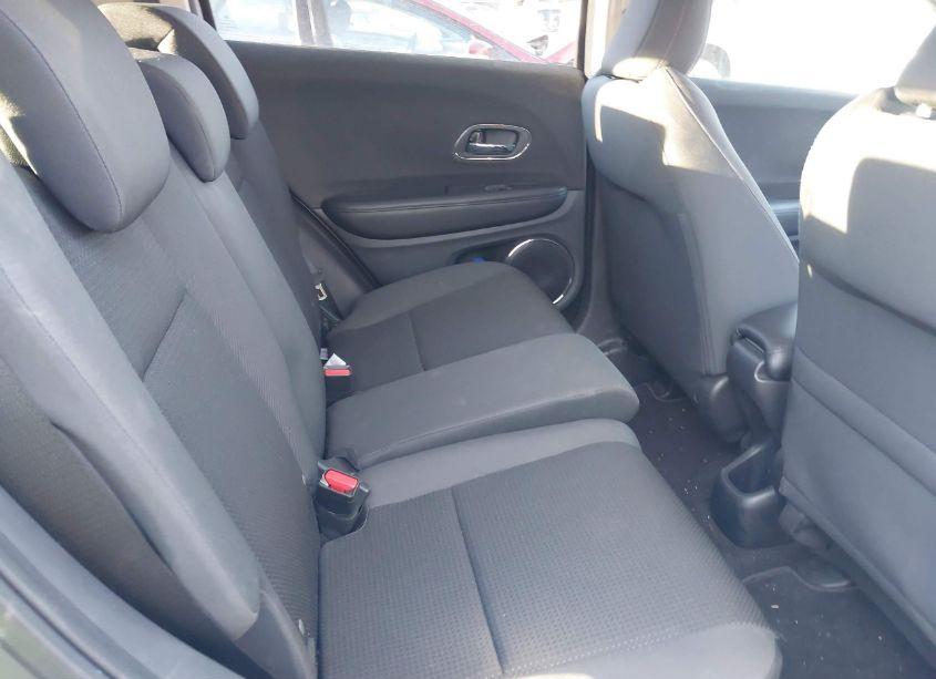 Photo 8 of 2022 Honda Hr-v AWD EX (VIN 3CZRU6H56NM754713)