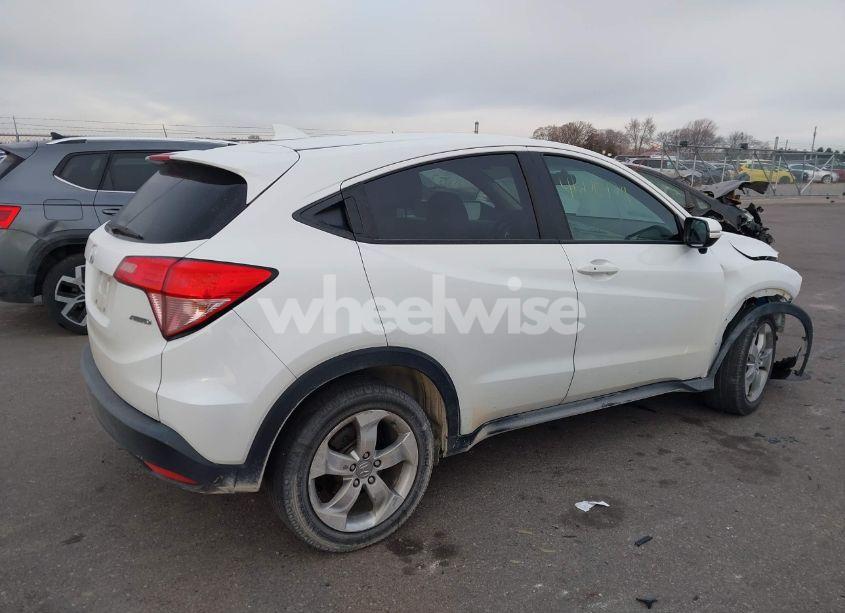 Photo 4 of 2017 Honda Hr-v EX (VIN 3CZRU6H57HM700485)