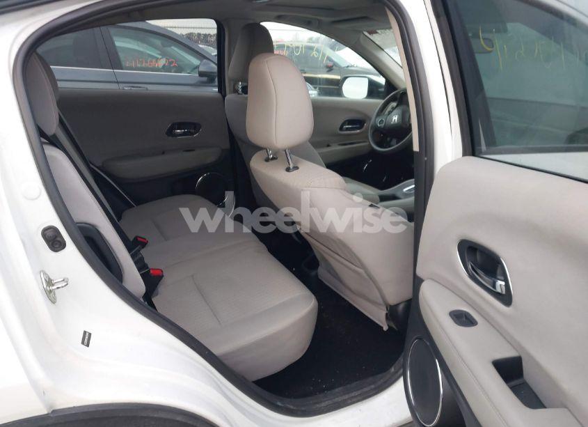 Photo 8 of 2017 Honda Hr-v EX (VIN 3CZRU6H57HM700485)