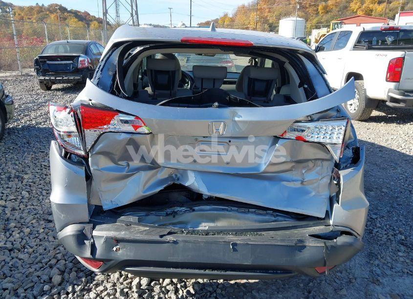 Photo 6 of 2017 Honda Hr-v EX (VIN 3CZRU6H57HM725502)