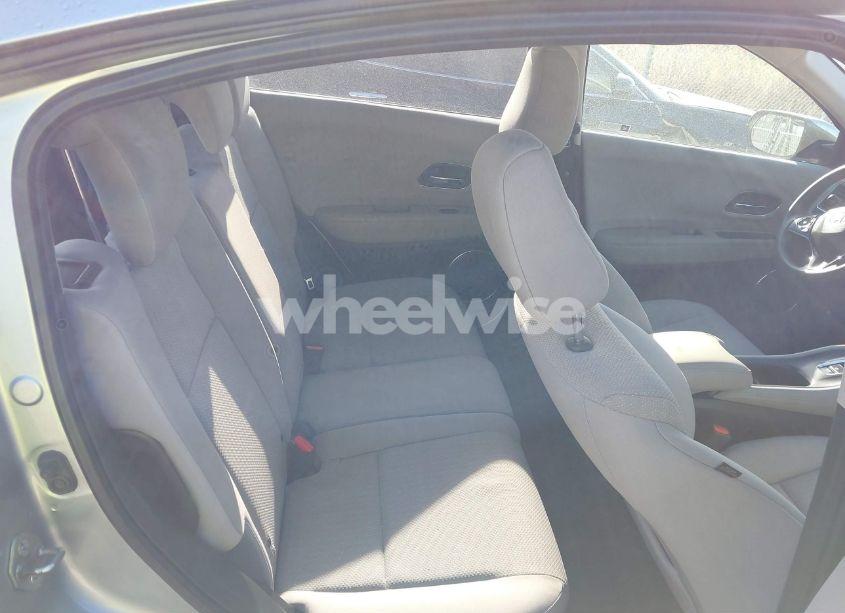 Photo 8 of 2017 Honda Hr-v EX (VIN 3CZRU6H57HM725502)