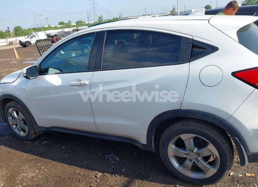 Photo 15 of 2017 Honda Hr-v EX (VIN 3CZRU6H57HM732207)