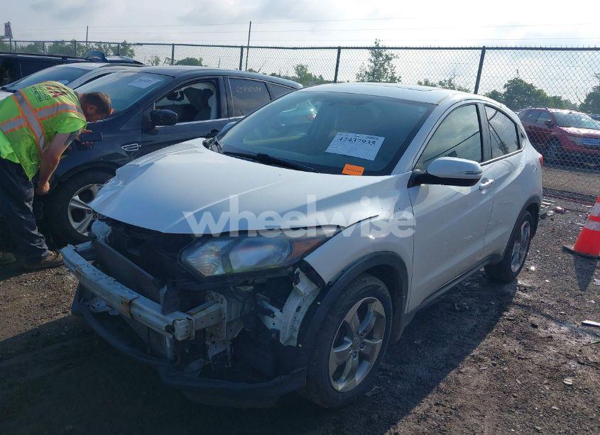 Photo 2 of 2017 Honda Hr-v EX (VIN 3CZRU6H57HM732207)