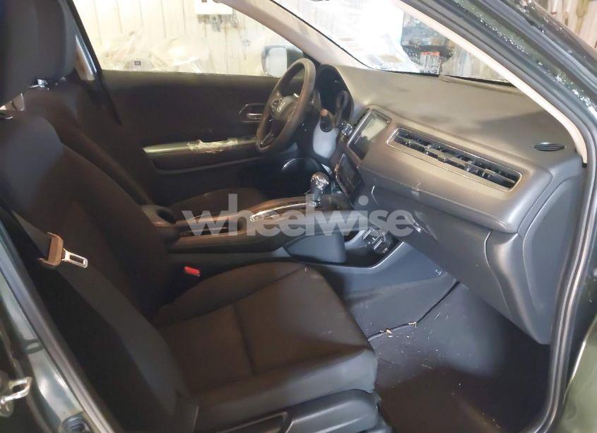 Photo 5 of 2018 Honda Hr-v EX (VIN 3CZRU6H57JG707781)