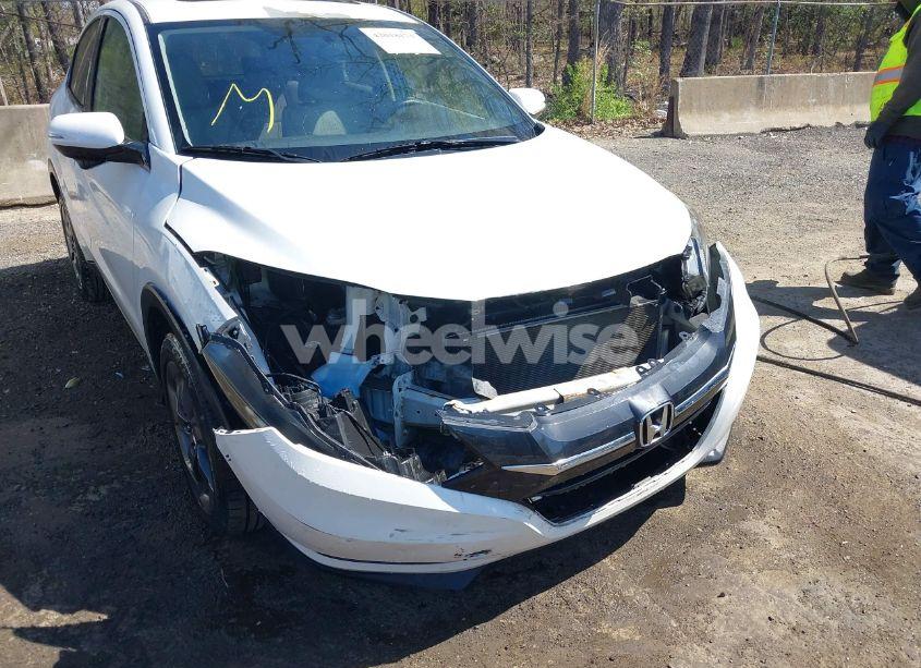 Photo 6 of 2018 Honda Hr-v EX (VIN 3CZRU6H57JM721780)