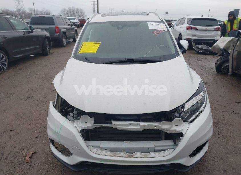 Photo 12 of 2021 Honda Hr-v AWD EX (VIN 3CZRU6H57MM727678)