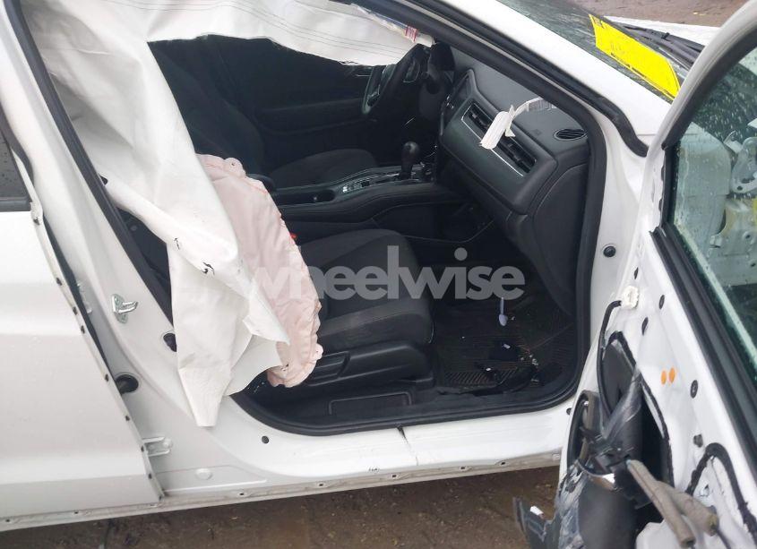 Photo 5 of 2021 Honda Hr-v AWD EX (VIN 3CZRU6H57MM727678)