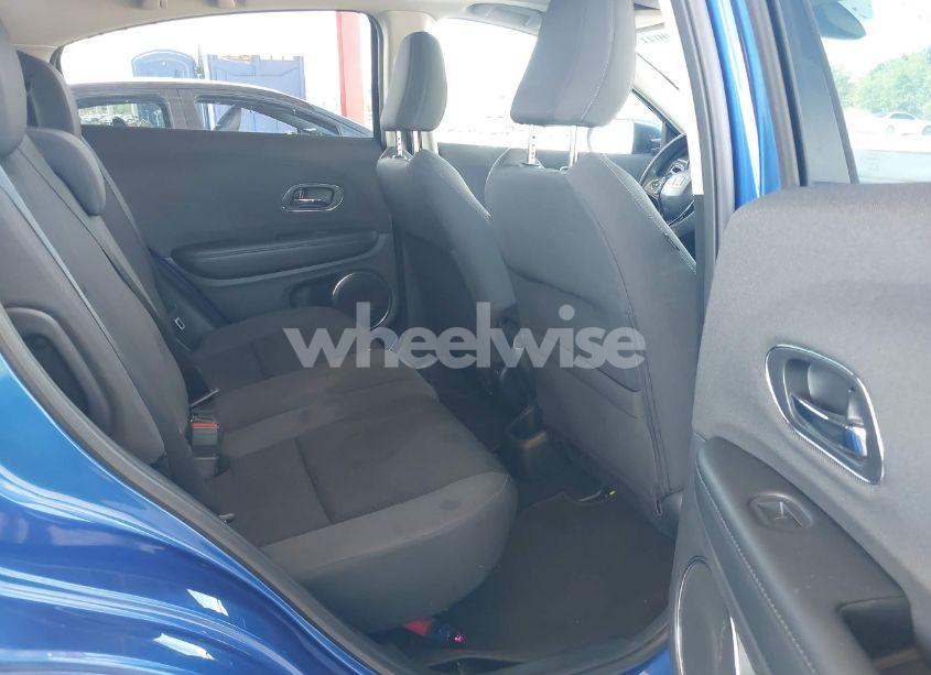Photo 8 of 2021 Honda Hr-v AWD EX (VIN 3CZRU6H57MM753889)