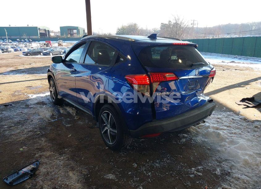 Photo 3 of 2022 Honda Hr-v AWD EX (VIN 3CZRU6H57NM727231)