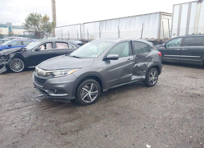Photo 2 of 2022 Honda Hr-v AWD EX (VIN 3CZRU6H57NM728394)