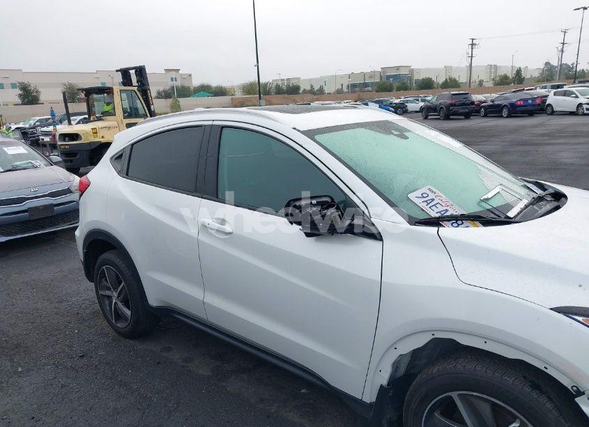 Photo 14 of 2022 Honda Hr-v AWD EX (VIN 3CZRU6H57NM750850)