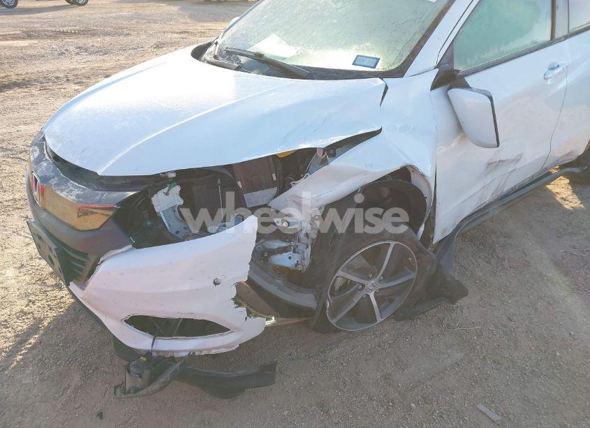 Photo 6 of 2022 Honda Hr-v AWD EX (VIN 3CZRU6H57NM765736)