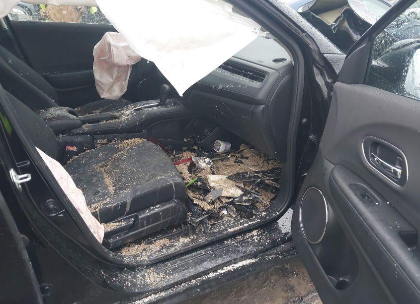 Photo 5 of 2022 Honda Hr-v AWD EX (VIN 3CZRU6H57NM767938)