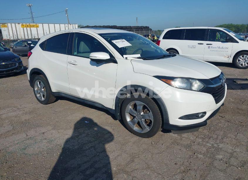 2017 Honda Hr-v EX (VIN 3CZRU6H58HM706621) main photo