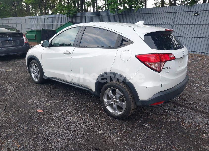 Photo 3 of 2017 Honda Hr-v EX (VIN 3CZRU6H58HM708143)