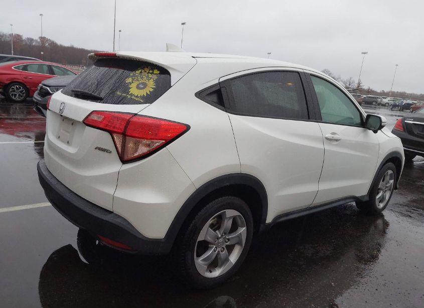 Photo 4 of 2017 Honda Hr-v EX (VIN 3CZRU6H58HM728344)