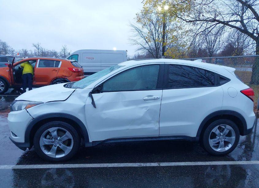 Photo 6 of 2017 Honda Hr-v EX (VIN 3CZRU6H58HM728344)