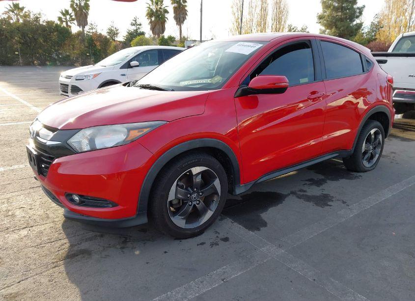 Photo 2 of 2018 Honda Hr-v EX (VIN 3CZRU6H58JG707272)