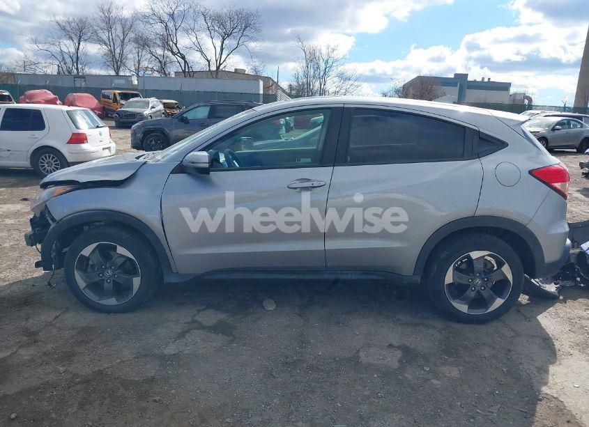 Photo 14 of 2018 Honda Hr-v EX (VIN 3CZRU6H58JG727845)