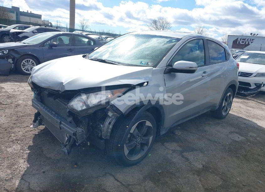 Photo 2 of 2018 Honda Hr-v EX (VIN 3CZRU6H58JG727845)