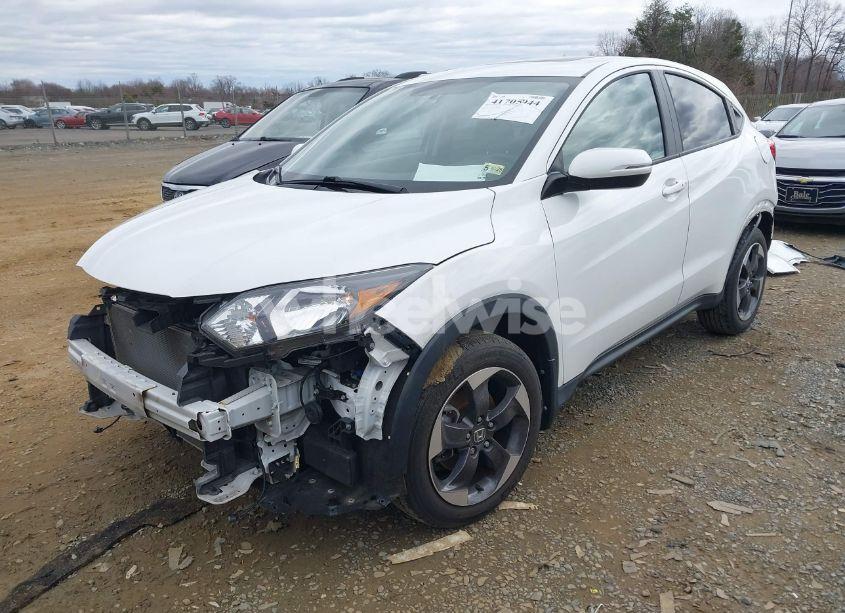 Photo 2 of 2018 Honda Hr-v EX (VIN 3CZRU6H58JM709881)