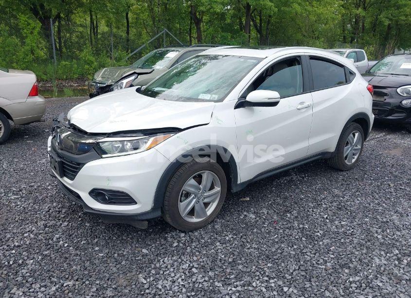 Photo 2 of 2019 Honda Hr-v EX (VIN 3CZRU6H58KM725144)