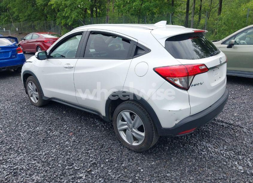Photo 3 of 2019 Honda Hr-v EX (VIN 3CZRU6H58KM725144)