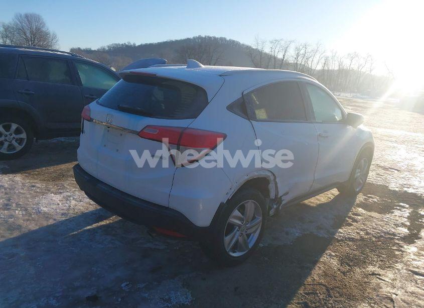 Photo 4 of 2019 Honda Hr-v EX (VIN 3CZRU6H58KM728531)