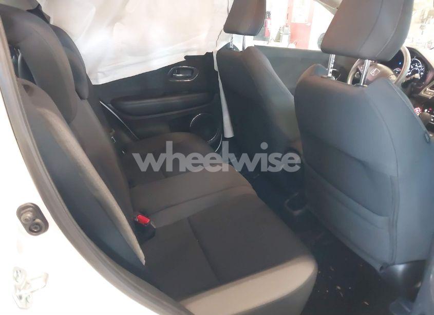 Photo 8 of 2021 Honda Hr-v AWD EX (VIN 3CZRU6H58MM709349)