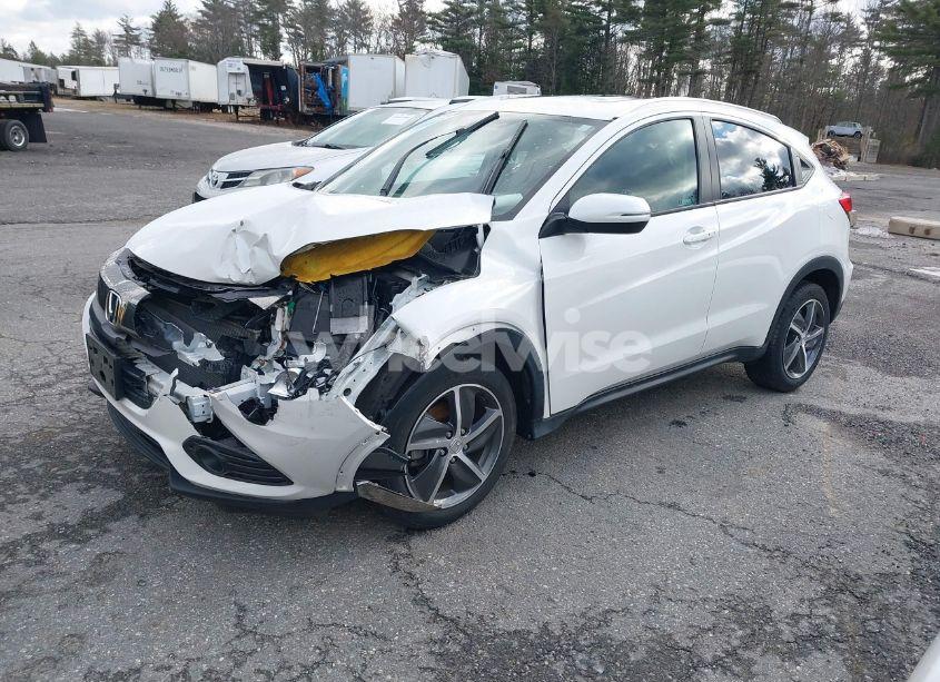 Photo 2 of 2021 Honda Hr-v AWD EX (VIN 3CZRU6H58MM743050)