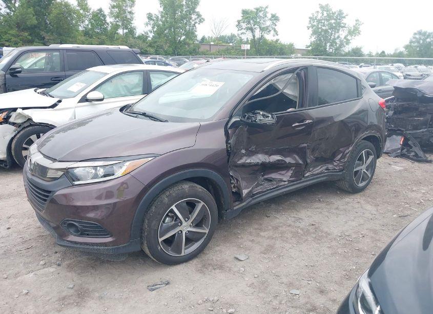 Photo 2 of 2022 Honda Hr-v AWD EX (VIN 3CZRU6H58NM707358)