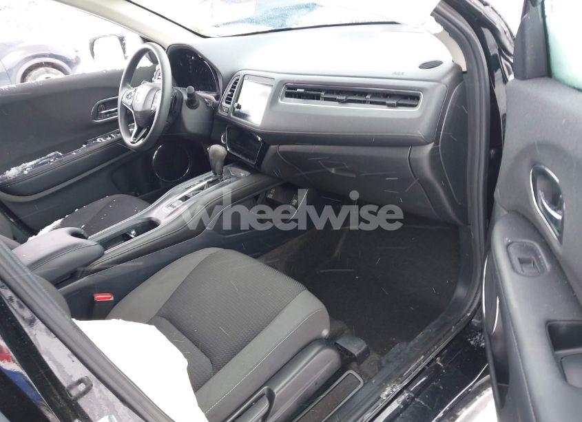 Photo 5 of 2022 Honda Hr-v AWD EX (VIN 3CZRU6H58NM728937)