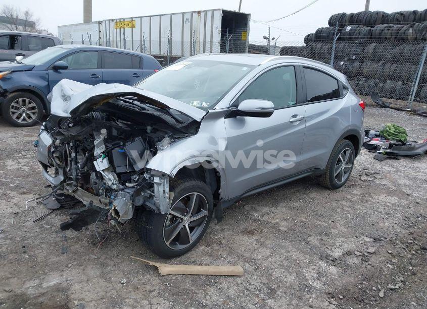 Photo 2 of 2022 Honda Hr-v AWD EX (VIN 3CZRU6H58NM737962)