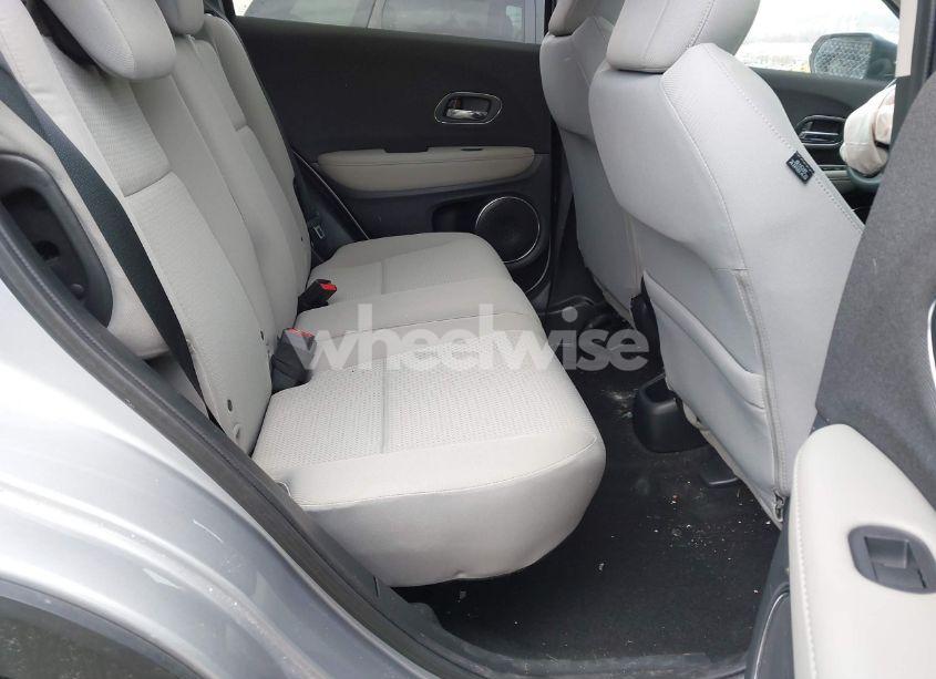 Photo 8 of 2022 Honda Hr-v AWD EX (VIN 3CZRU6H58NM737962)