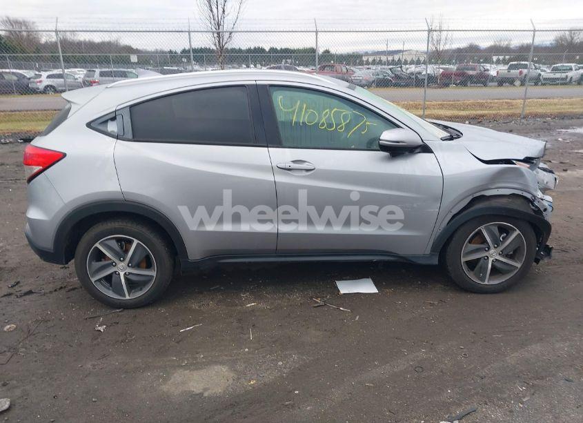 Photo 13 of 2022 Honda Hr-v AWD EX (VIN 3CZRU6H58NM760710)
