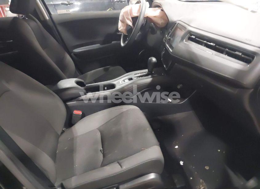 Photo 5 of 2019 Honda Hr-v EX (VIN 3CZRU6H59KM721393)