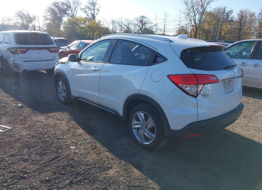 Photo 3 of 2019 Honda Hr-v EX (VIN 3CZRU6H59KM737450)