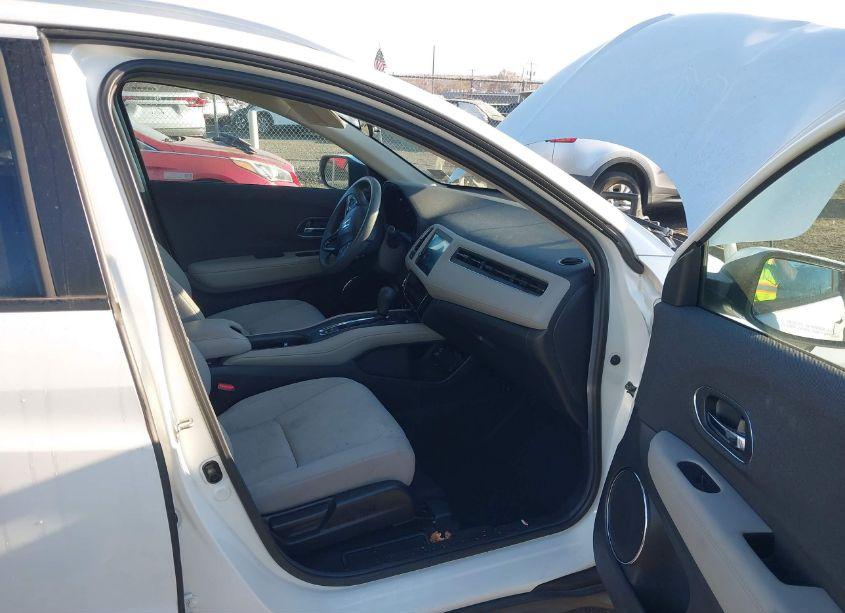 Photo 5 of 2019 Honda Hr-v EX (VIN 3CZRU6H59KM737450)