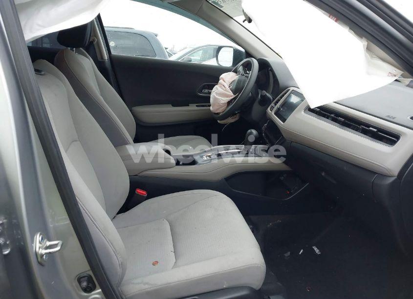 Photo 5 of 2020 Honda Hr-v AWD EX (VIN 3CZRU6H59LM702621)