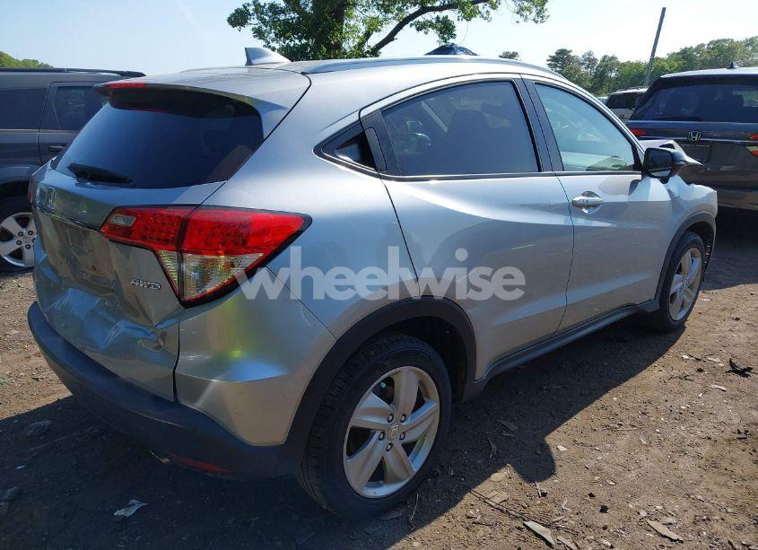 Photo 4 of 2020 Honda Hr-v AWD EX (VIN 3CZRU6H59LM708631)