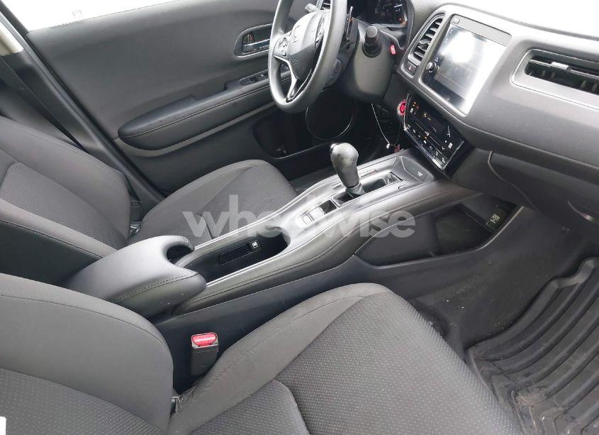 Photo 5 of 2021 Honda Hr-v AWD EX (VIN 3CZRU6H59MM750122)