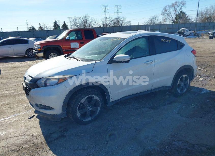 Photo 2 of 2018 Honda Hr-v EX (VIN 3CZRU6H5XJM706903)