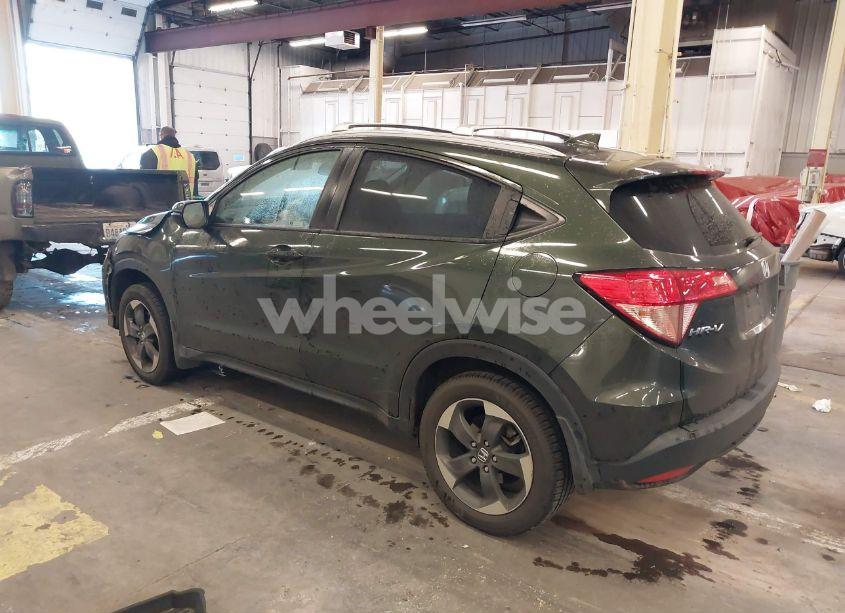 Photo 3 of 2018 Honda Hr-v EX (VIN 3CZRU6H5XJM711308)
