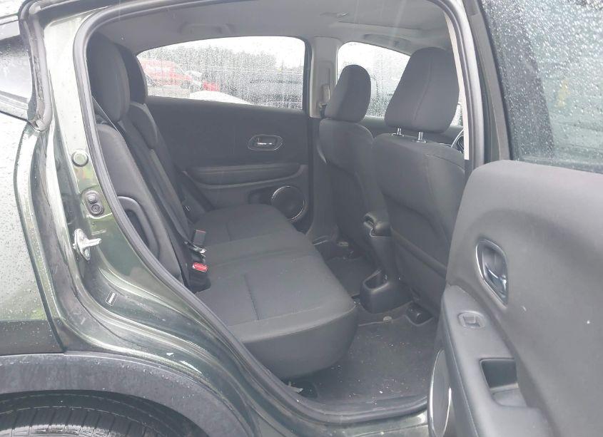 Photo 8 of 2018 Honda Hr-v EX (VIN 3CZRU6H5XJM720235)