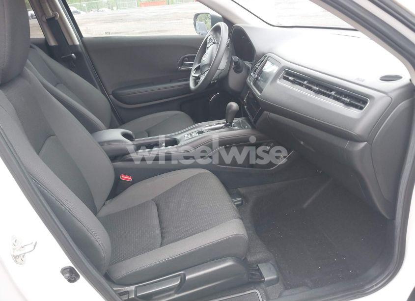 Photo 5 of 2019 Honda Hr-v EX (VIN 3CZRU6H5XKM735531)